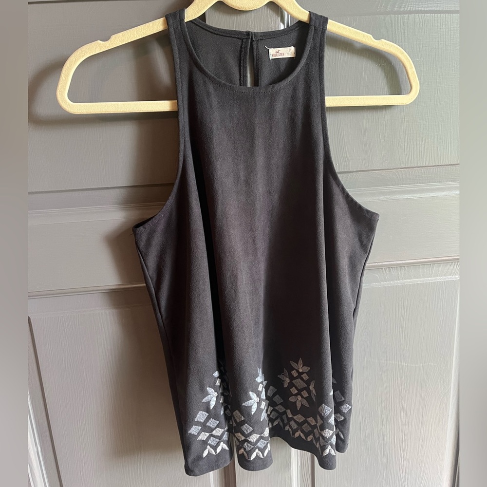 Hollister Suede Blue Tank w/‎ Embroidered Detail